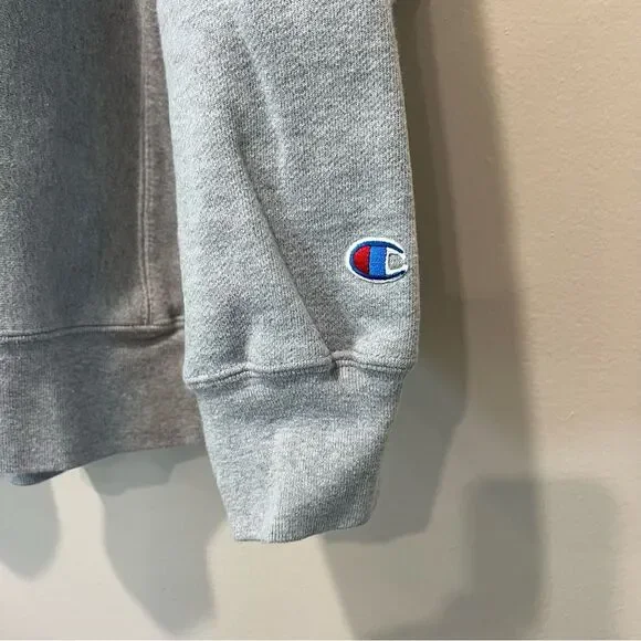 Champion Vintage Reverse Weave Harvard University Crewneck Size L